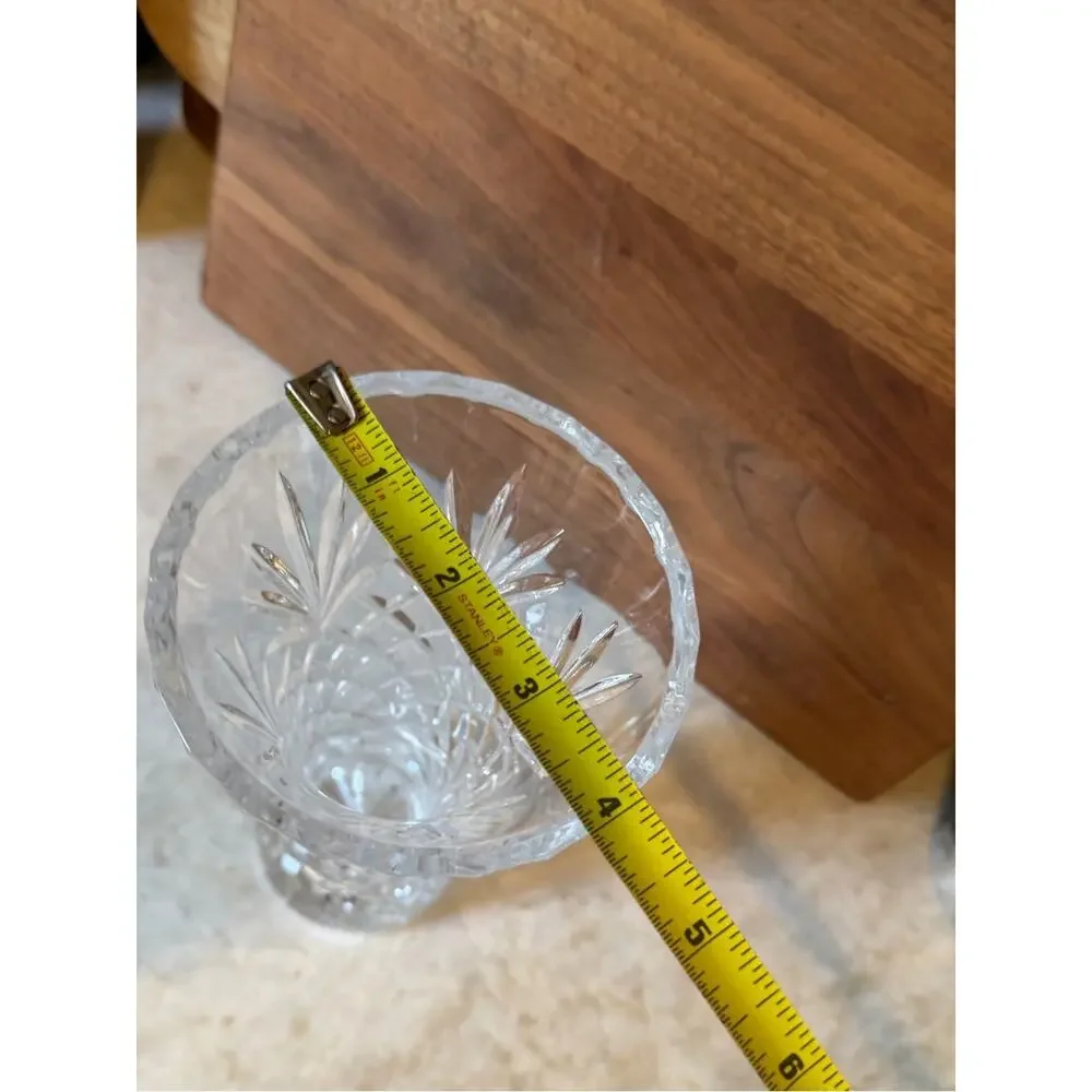 Beautiful cut Crystal vase 7”